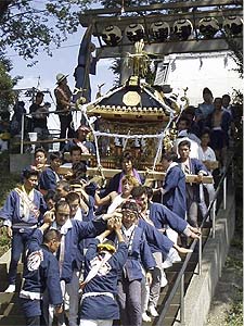 �{�_�`�{�o���P