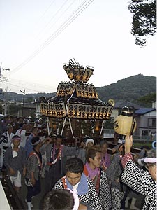 ���{���i�P