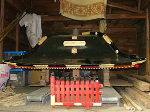 �������E��_