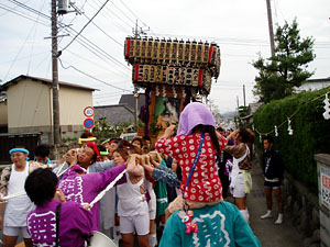 ���ؖ^�����q������