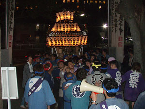 �{���n��R