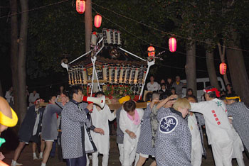 �{�����i�U