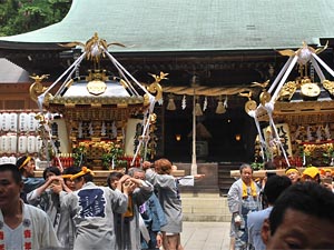 �������Q