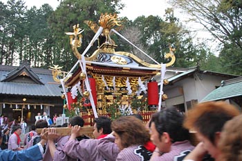 �Ҋ��{�����i�R