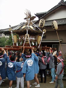 �������i�Q