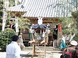 ���`��҂_�`