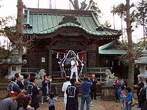 �{�����i�S