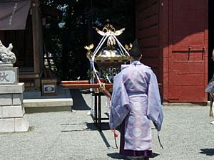 �q���_�`������