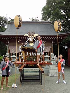 ���{�E�ψ������A