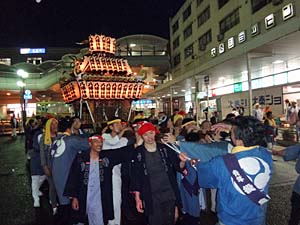 �n�䕗�i�����c�}���`��w�k��