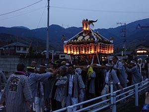 �{�������Q