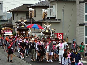 ���{�E�՗񕗌i�Q