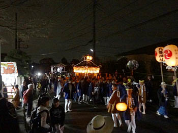 �{���n��R