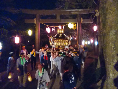 �H���{��_�� �{�_�`�{�����i�S